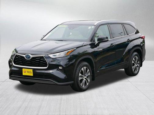 2020 Toyota Highlander Hybrid XLE