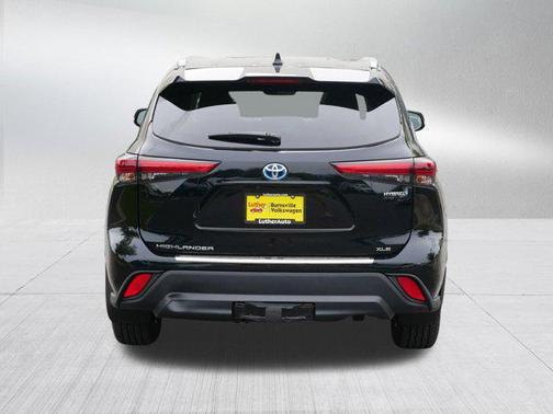 2020 Toyota Highlander Hybrid XLE
