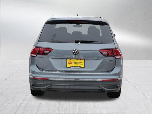 2022 Volkswagen Tiguan 2.0T SE 4MOTION