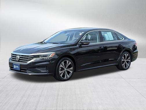 Deep Black Pearl 2022 Volkswagen Passat 2.0T SE