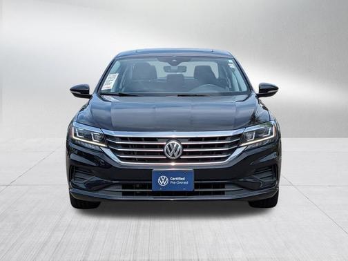 Deep Black Pearl 2022 Volkswagen Passat 2.0T SE