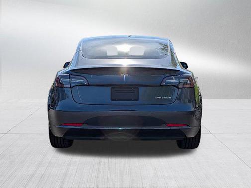 Gray 2022 Tesla Model 3 Performance