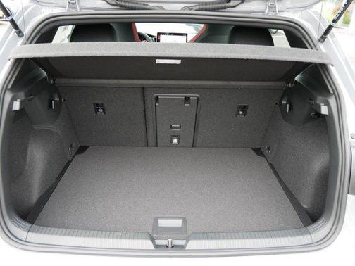 2025 Volkswagen Golf GTI 2.0T S DSG