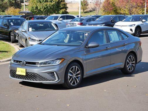 2025 Volkswagen Jetta 1.5T SE