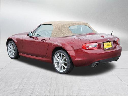 Copper Red Mica 2011 Mazda MX-5 Miata Grand Touring