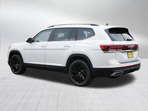 2026 Volkswagen Atlas 2.0T SE w/Technology 4MOTION