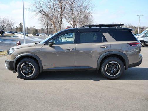 2025 Nissan Pathfinder Rock Creek 4WD