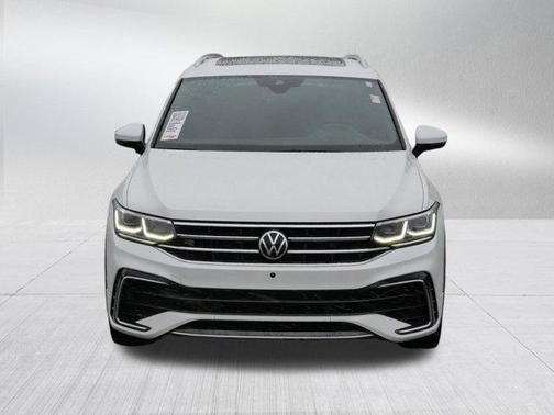 2022 Volkswagen Tiguan 2.0T SEL R-Line 4MOTION