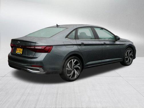 2025 Volkswagen Jetta 1.5T SEL