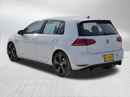 2017 Volkswagen Golf GTI 2.0T S 4-Door