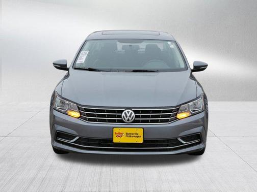 2017 Volkswagen Passat 1.8T SE