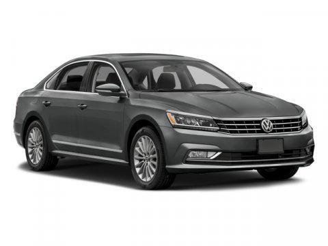 2017 Volkswagen Passat 1.8T SE