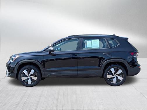Deep Black Pearl 2025 Volkswagen Taos 1.5T S