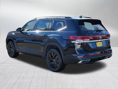 2025 Volkswagen Atlas 2.0T SE w/Technology 4MOTION