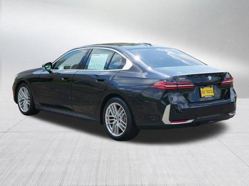 2024 BMW 530 i xDrive