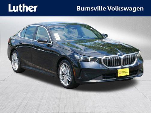 2024 BMW 530 i xDrive
