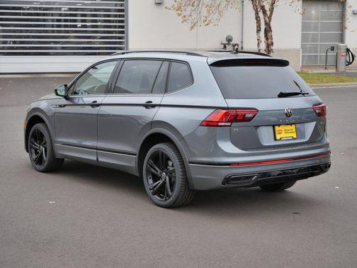 2023 Volkswagen Tiguan 2.0T SE R-Line Black 4MOTION