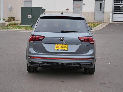 2023 Volkswagen Tiguan 2.0T SE R-Line Black 4MOTION