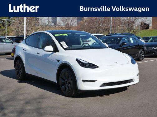 2024 Tesla Model Y Long Range Dual Motor All-Wheel Drive