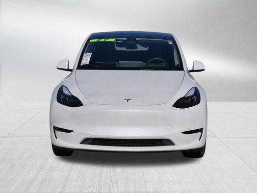 2024 Tesla Model Y Long Range Dual Motor All-Wheel Drive