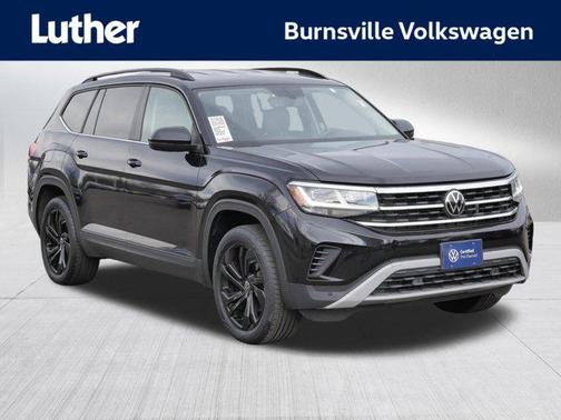 Deep Black Pearl 2023 Volkswagen Atlas 3.6L SE w/Technology
