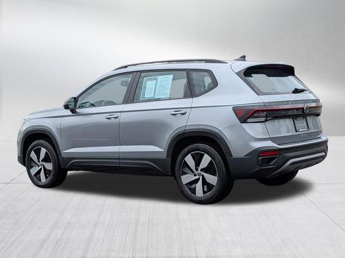 Pyrite Silver Metallic 2025 Volkswagen Taos 1.5T S