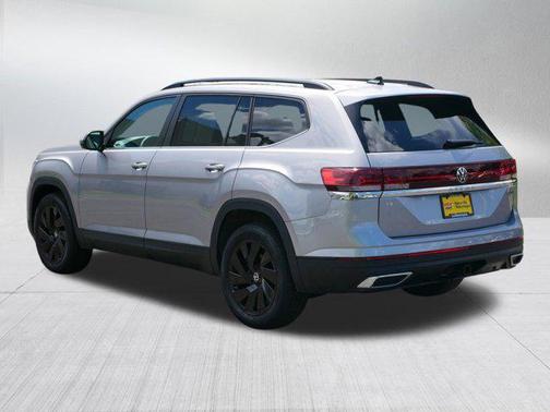 2024 Volkswagen Atlas 2.0T SE w/Technology 4MOTION