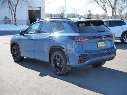 2025 Volkswagen Tiguan 2.0T SE R-Line Black 4MOTION