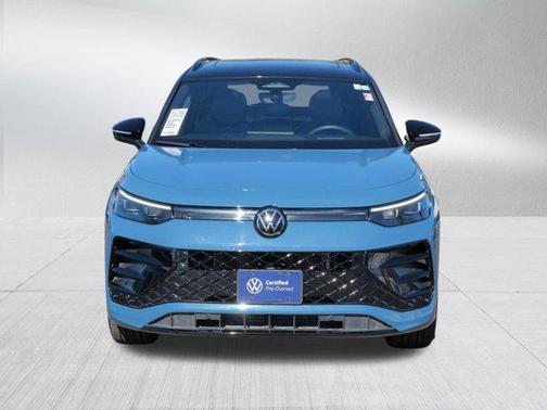 2025 Volkswagen Tiguan 2.0T SE R-Line Black 4MOTION