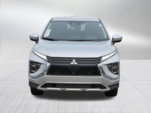 Alloy Silver Metallic 2024 Mitsubishi Eclipse Cross SE