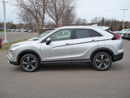 Alloy Silver Metallic 2024 Mitsubishi Eclipse Cross SE