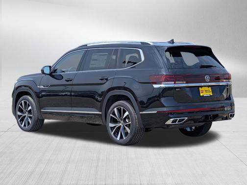 Deep Black Pearl 2026 Volkswagen Atlas 2.0T SEL Premium R-Line 4MOTION