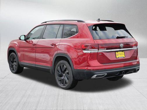 2024 Volkswagen Atlas 2.0T SE w/Technology 4MOTION