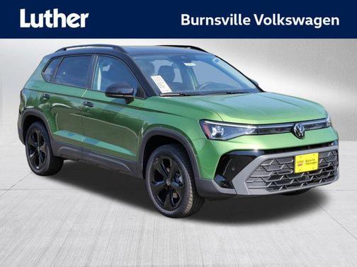 2025 Volkswagen Taos 1.5T SE Black