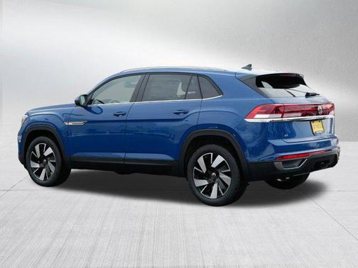 2025 Volkswagen Atlas Cross Sport 2.0T SE w/Technology 4MOTION