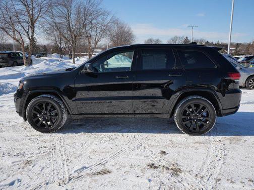 2019 Jeep Grand Cherokee Altitude