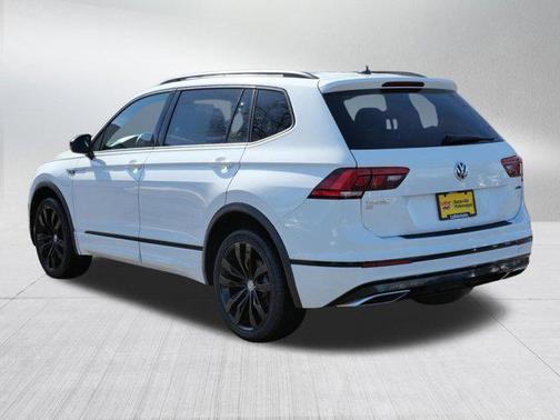 2021 Volkswagen Tiguan 2.0T SE R-Line Black 4MOTION