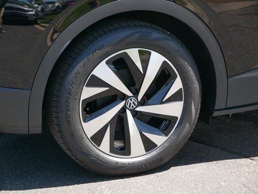 2025 Volkswagen ID.4 Limited
