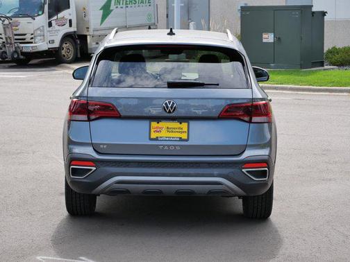 2024 Volkswagen Taos 1.5T SE