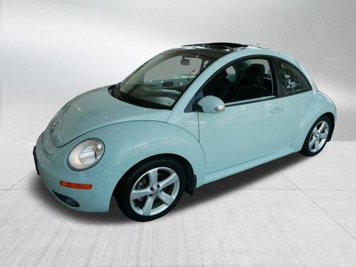 2010 Volkswagen New Beetle 2.5L