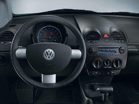 2010 Volkswagen New Beetle 2.5L