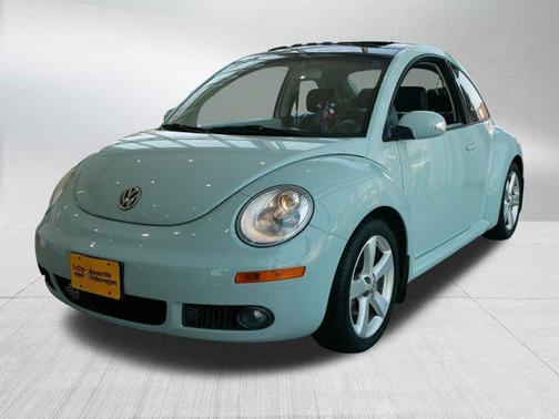 2010 Volkswagen New Beetle 2.5L