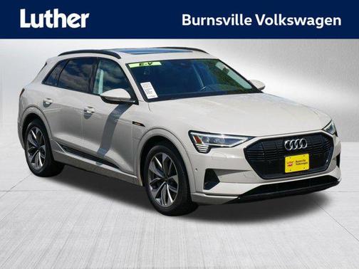 2021 Audi e-tron Premium Plus