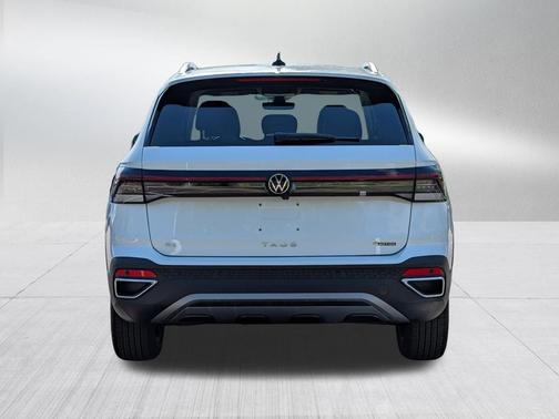 Pure White 2025 Volkswagen Taos 1.5T SE