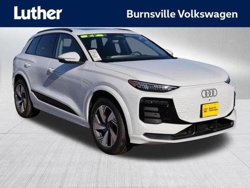 2025 Audi Q6 e-tron Premium Plus quattro
