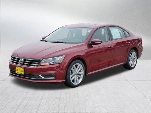 2019 Volkswagen Passat 2.0T Wolfsburg Edition