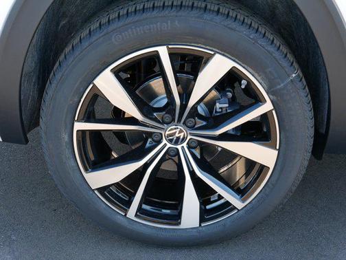 2026 Volkswagen Atlas 2.0T SEL Premium R-Line 4MOTION