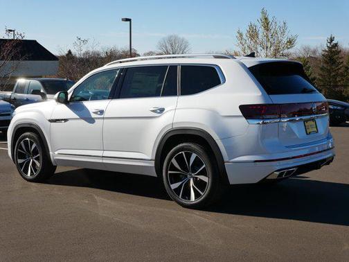 2026 Volkswagen Atlas 2.0T SEL Premium R-Line 4MOTION