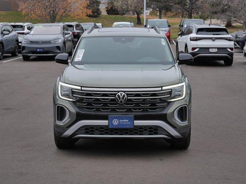 2025 Volkswagen Atlas 2.0T Peak Edition