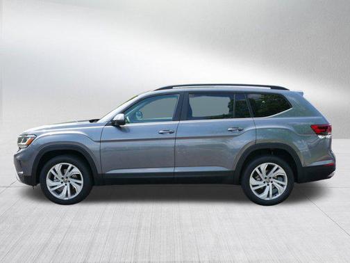 2022 Volkswagen Atlas 3.6L SE w/Technology